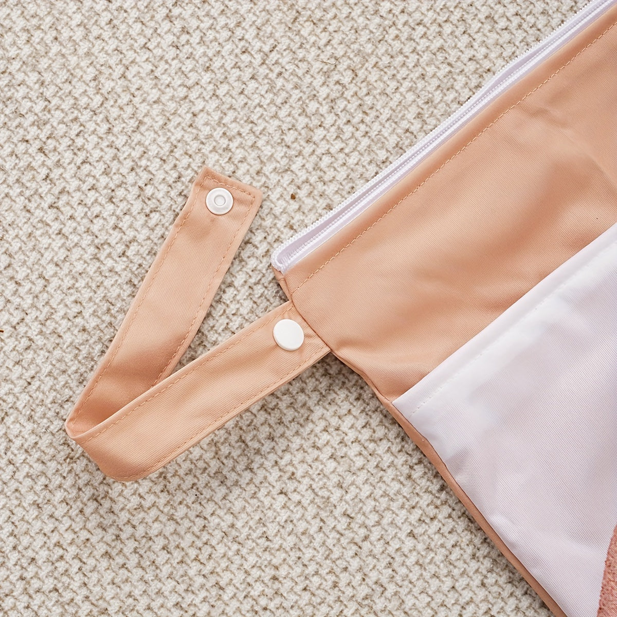 Lot de 2 pochettes à langer imprimées, 4 motifs